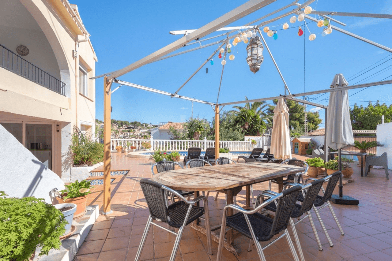 Villa en venta en Benissa Costa, Costa Blanca.