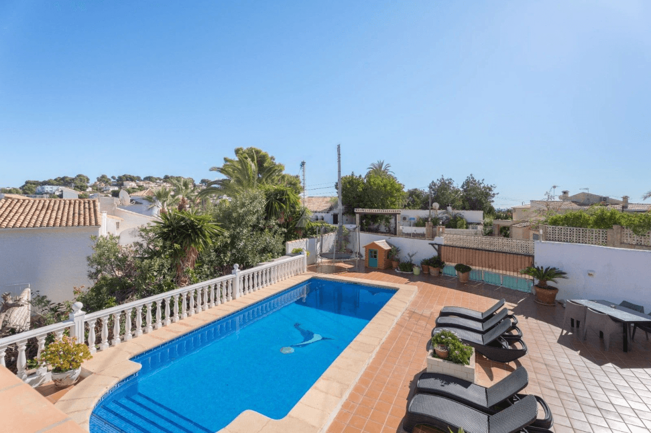 Villa en venta en Benissa Costa, Costa Blanca.