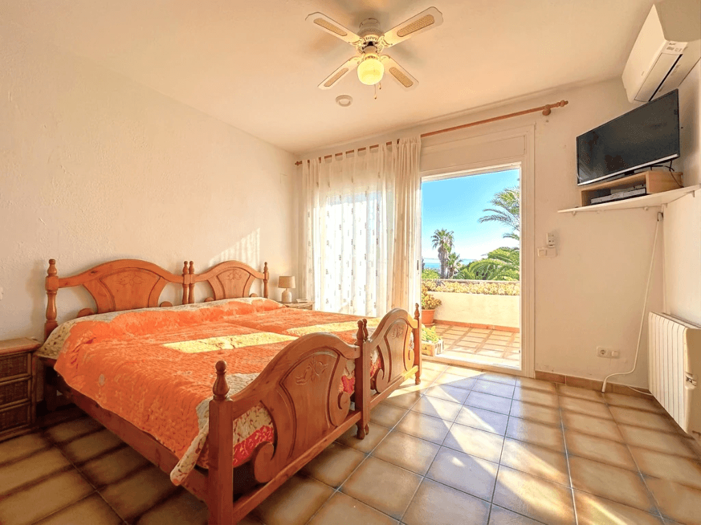 Bungalow en venta en Moraira, Costa Blanca.